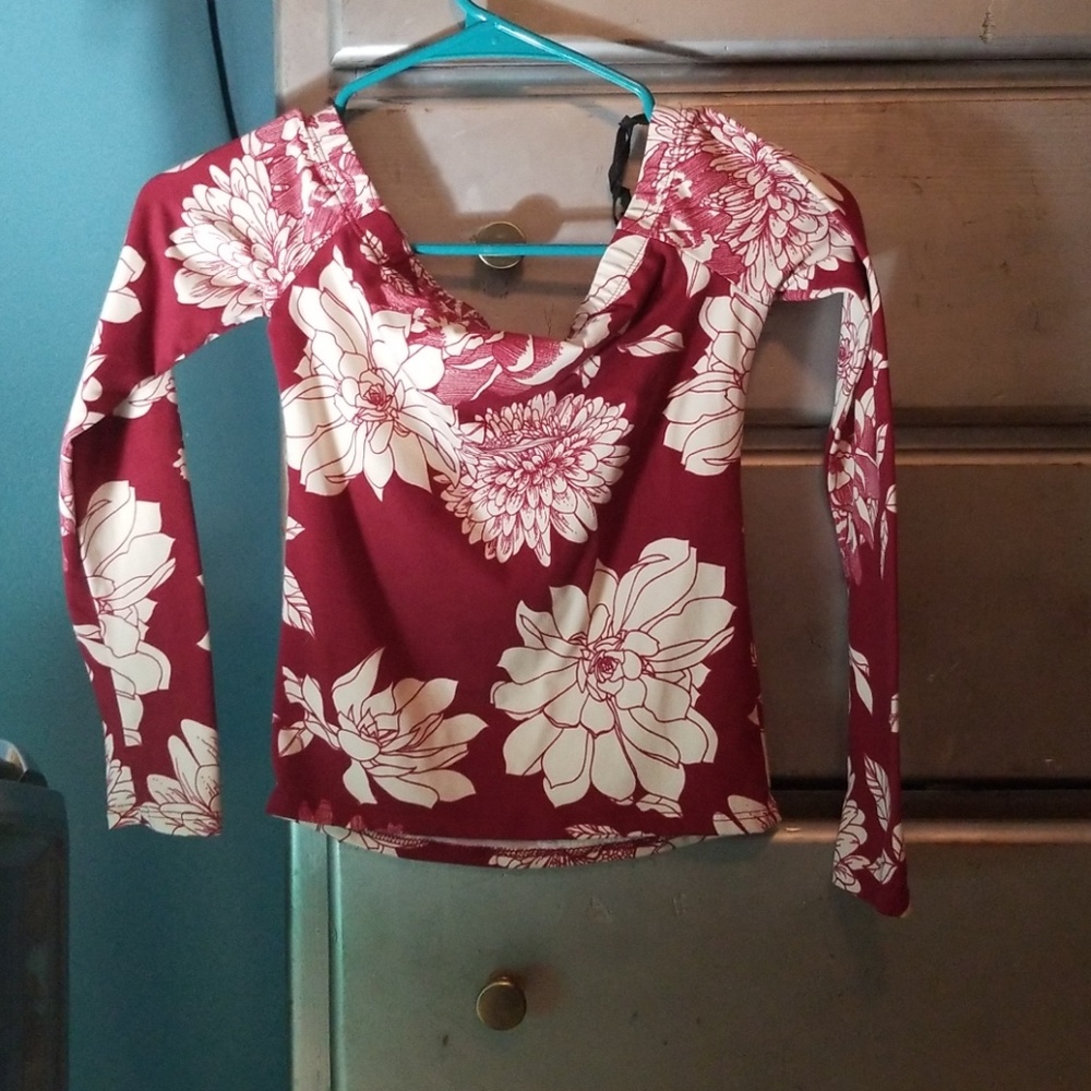 Floral off shoulder crop top